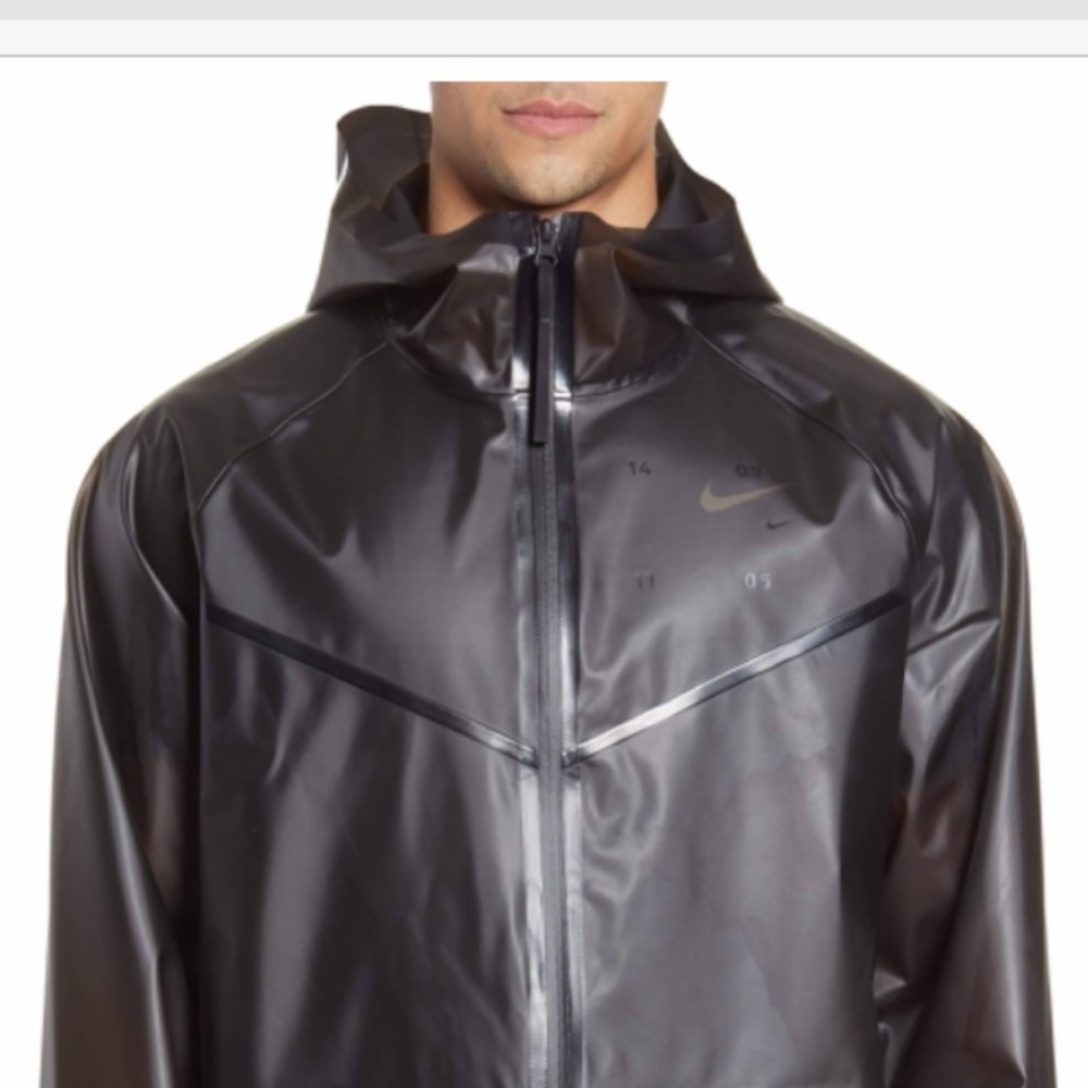 NIKE RAIN WIND RUNNER JACKET SZ XL